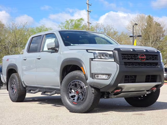 2026 Boulder Gray Pearl Nissan Frontier PRO-4X 4X4 Truck