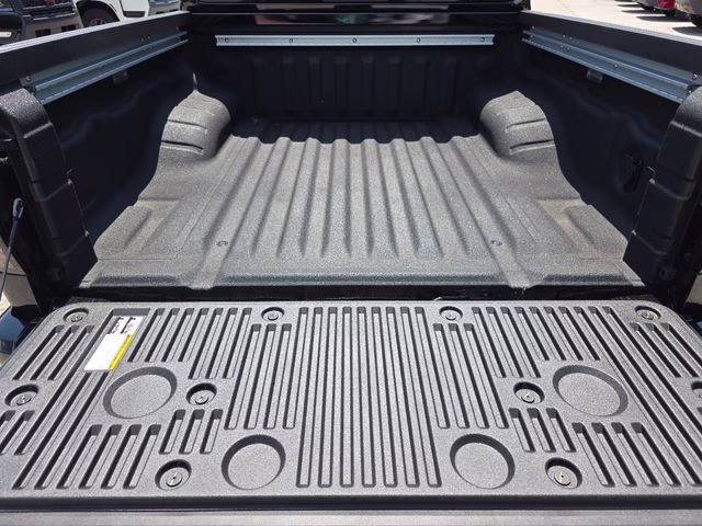 2026 Super Black Nissan Frontier SV 4X4 Truck
