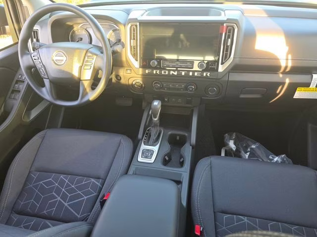 2026 Tactical Green Metallic Nissan Frontier SV 4X4 Truck