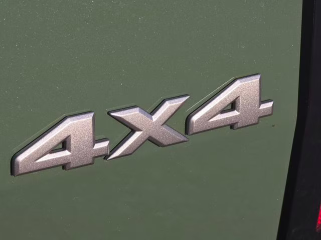 2026 Tactical Green Metallic Nissan Frontier SV 4X4 Truck