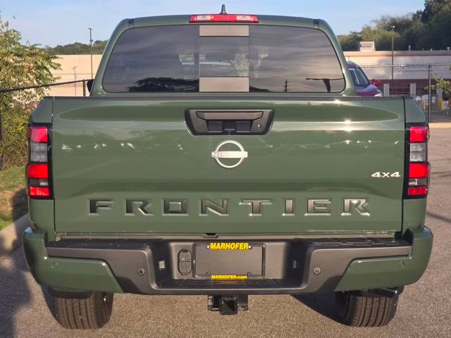 2026 Tactical Green Metallic Nissan Frontier SV 4X4 Truck