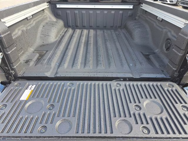 2026 Super Black Nissan Frontier SV 4X4 Truck