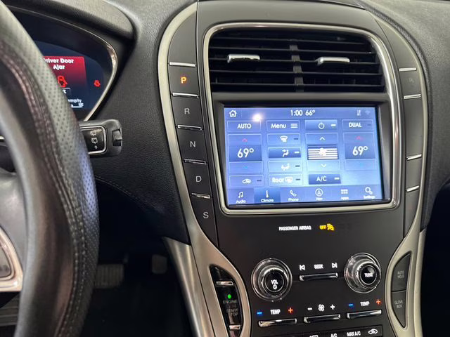 2020 Black Lincoln Nautilus Standard FWD SUV
