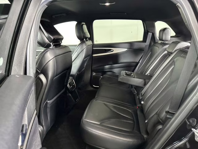 2020 Black Lincoln Nautilus Standard FWD SUV