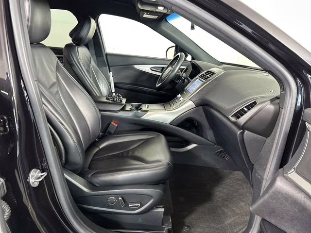 2020 Black Lincoln Nautilus Standard FWD SUV