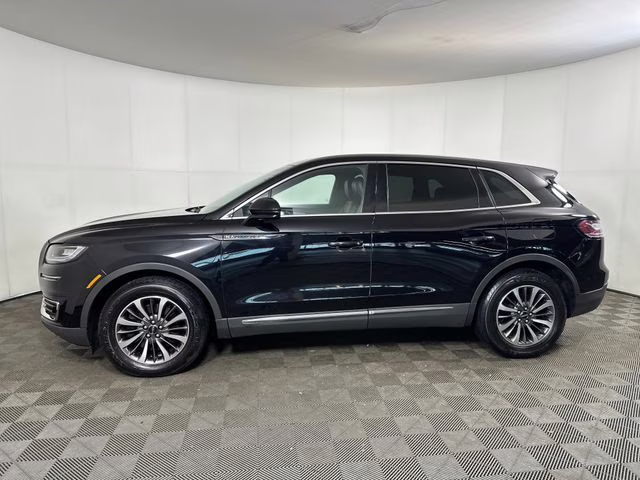 2020 Black Lincoln Nautilus Standard FWD SUV