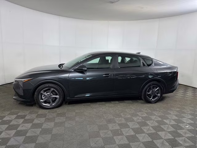 2025 Interstellar Gray Kia K4 LXS FWD Sedan