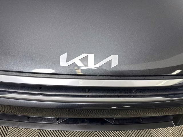 2025 Interstellar Gray Kia K4 LXS FWD Sedan