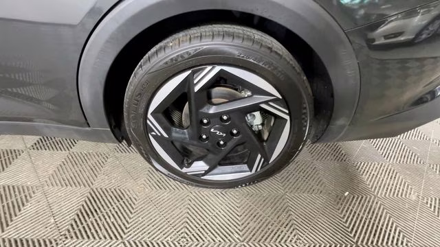 2025 Interstellar Gray Kia K4 EX FWD Sedan