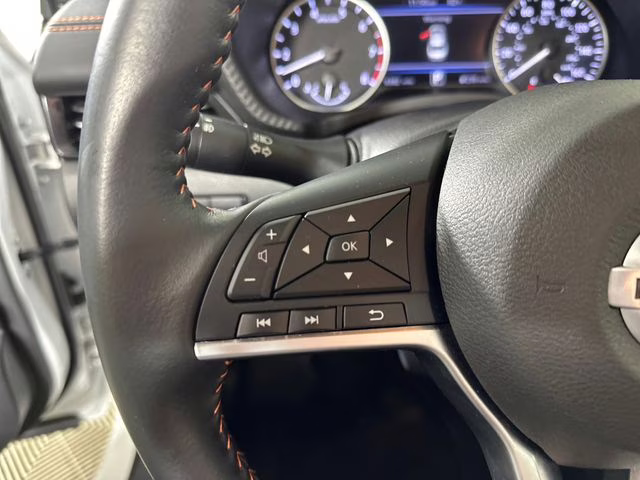 2023 Aspen White Tricoat Nissan Sentra SR FWD Sedan