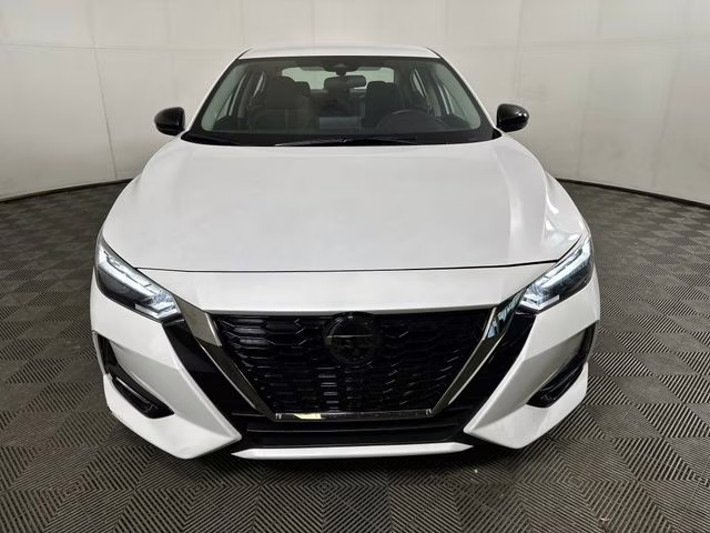 2023 Aspen White Tricoat Nissan Sentra SR FWD Sedan
