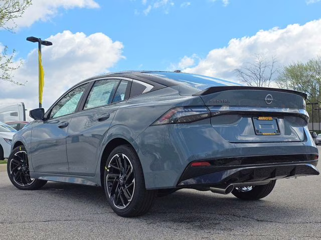 2026 Atlantic Gray/Super Black Nissan Sentra SR FWD Sedan