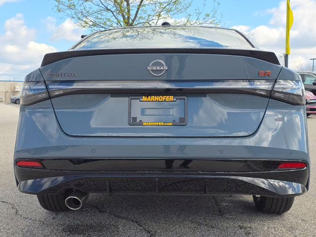 2026 Atlantic Gray/Super Black Nissan Sentra SR FWD Sedan
