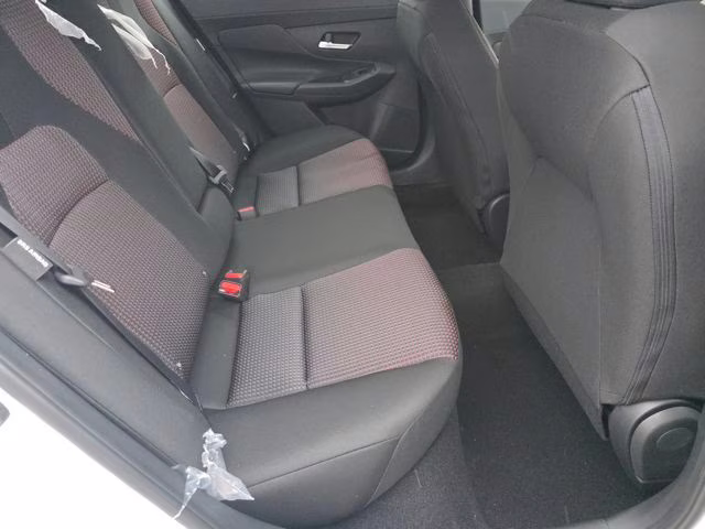 2026 Aspen White/Super Black Nissan Sentra SR FWD Sedan