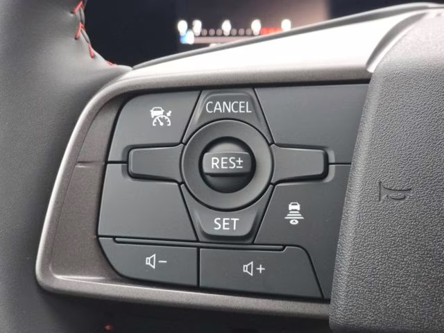2026 Aspen White/Super Black Nissan Sentra SR FWD Sedan