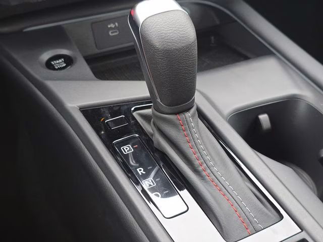 2026 Aspen White/Super Black Nissan Sentra SR FWD Sedan