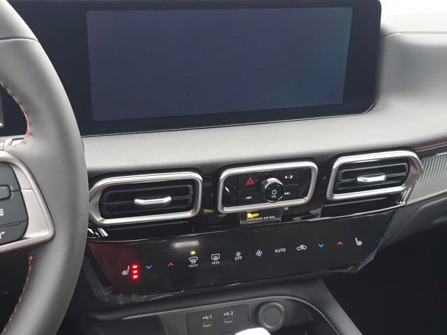 2026 Aspen White/Super Black Nissan Sentra SR FWD Sedan