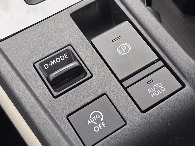 2026 Aspen White Tricoat Nissan Sentra SL FWD Sedan