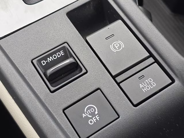 2026 Aspen White Tricoat Nissan Sentra SL FWD Sedan