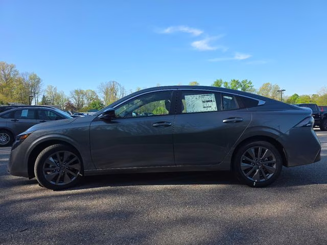 2026 Gun Metallic Nissan Sentra SL FWD Sedan