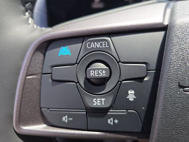 2026 Gun Metallic Nissan Sentra SL FWD Sedan