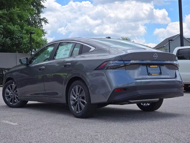 2026 Gun Metallic Nissan Sentra SL FWD Sedan