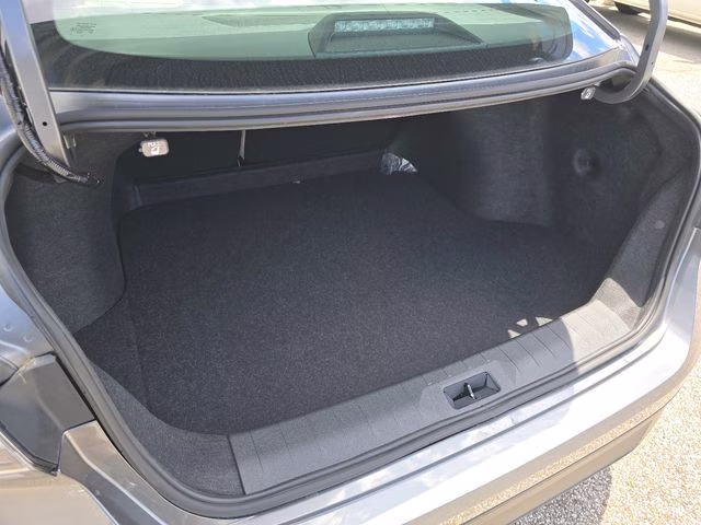 2026 Gun Metallic Nissan Sentra SL FWD Sedan