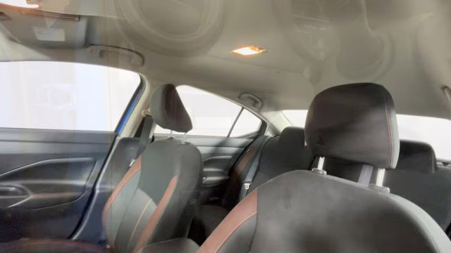 2021 Electric Blue Metallic Nissan Versa 1.6 SR FWD Sedan