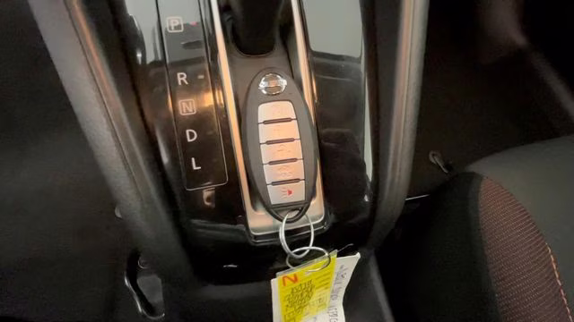 2021 Electric Blue Metallic Nissan Versa 1.6 SR FWD Sedan