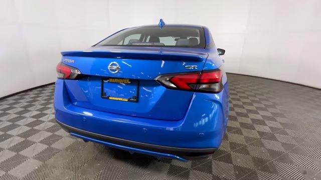 2021 Electric Blue Metallic Nissan Versa 1.6 SR FWD Sedan