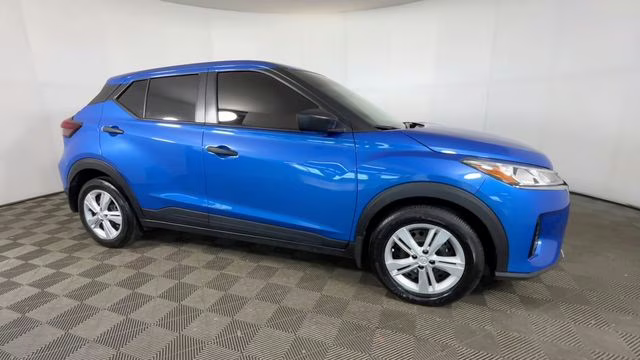 2024 Electric Blue Metallic Nissan Kicks S FWD SUV