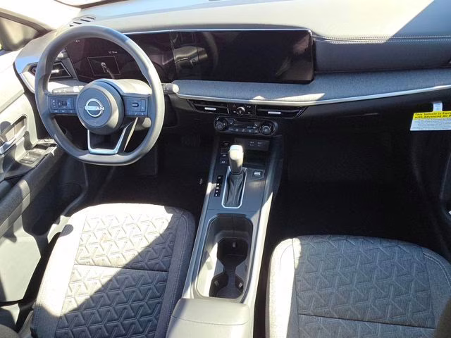 2026 Aspen White Tricoat Nissan Kicks SV FWD SUV
