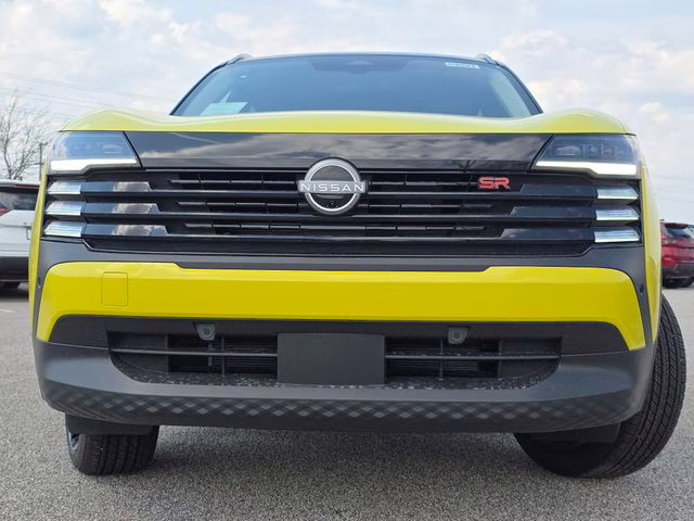 2026 Yuzu Yellow/Super Black Nissan Kicks SR FWD SUV