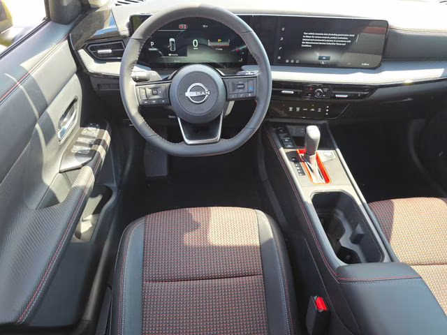 2026 Yuzu Yellow/Super Black Nissan Kicks SR FWD SUV