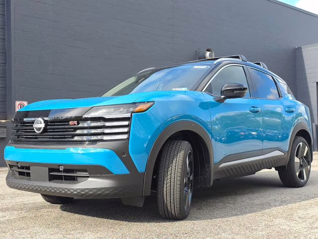 2026 Arctic Ice Blue/Black Nissan Kicks SR AWD SUV