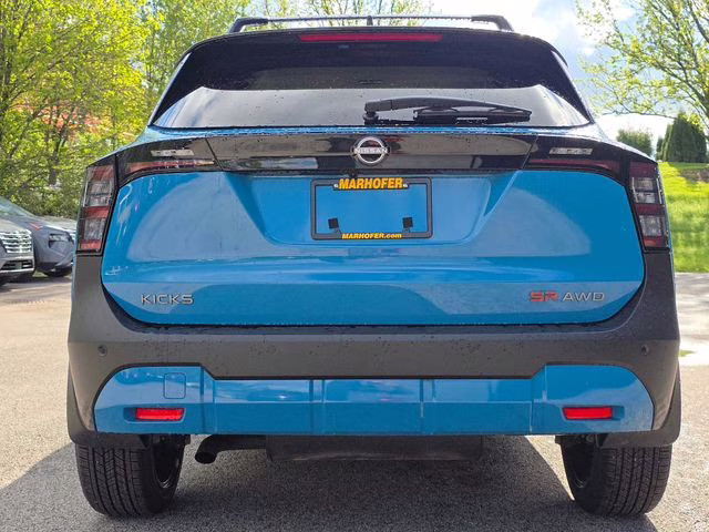 2026 Arctic Ice Blue/Black Nissan Kicks SR AWD SUV