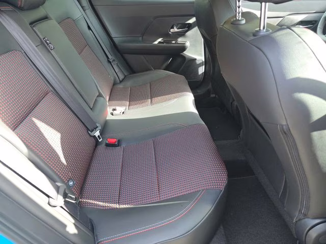 2026 Arctic Ice Blue/Black Nissan Kicks SR AWD SUV