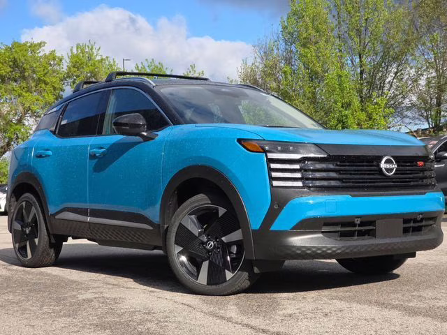 2026 Arctic Ice Blue/Black Nissan Kicks SR AWD SUV