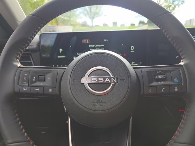 2026 Arctic Ice Blue/Black Nissan Kicks SR AWD SUV