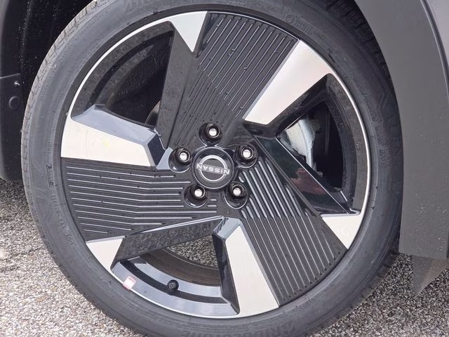 2026 Gun Metallic Nissan Kicks SR AWD SUV