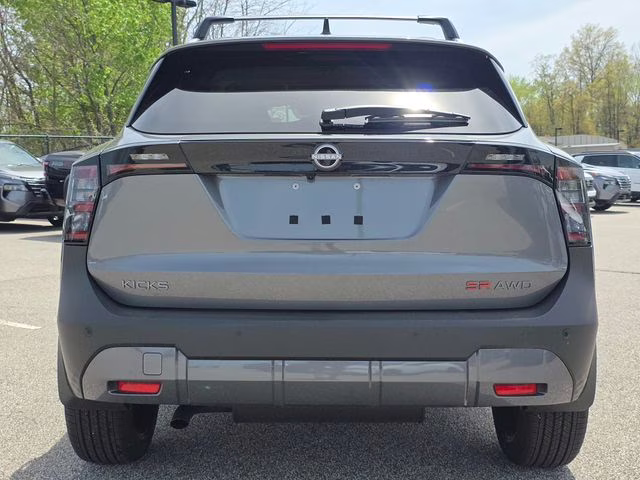 2026 Gun Metallic Nissan Kicks SR AWD SUV