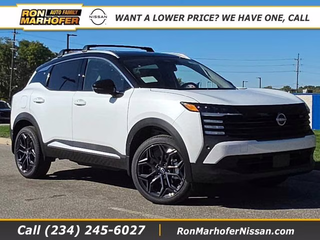 2026 Aspen White/Super Black Nissan Kicks SR AWD SUV