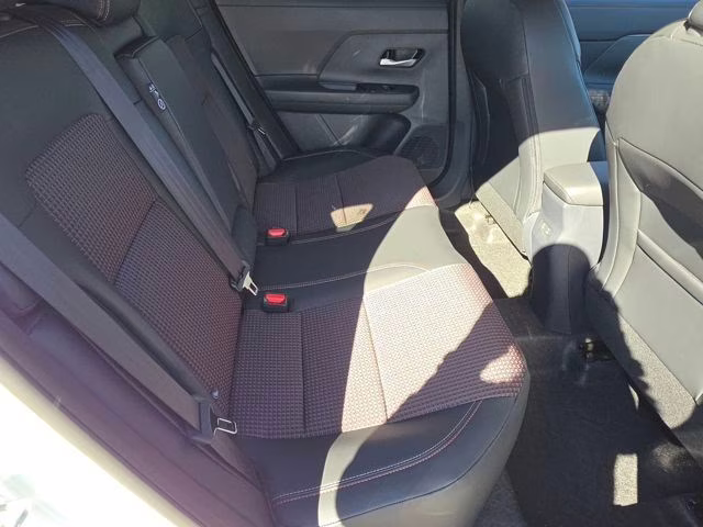 2026 Aspen White/Super Black Nissan Kicks SR AWD SUV