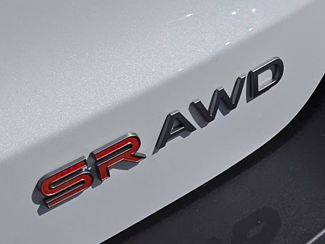 2026 Aspen White/Super Black Nissan Kicks SR AWD SUV