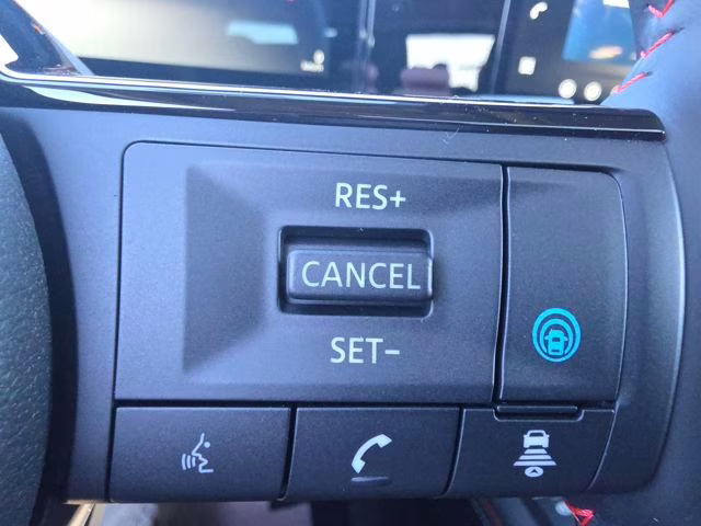 2026 Deep Blue Pearl Nissan Kicks SR FWD SUV