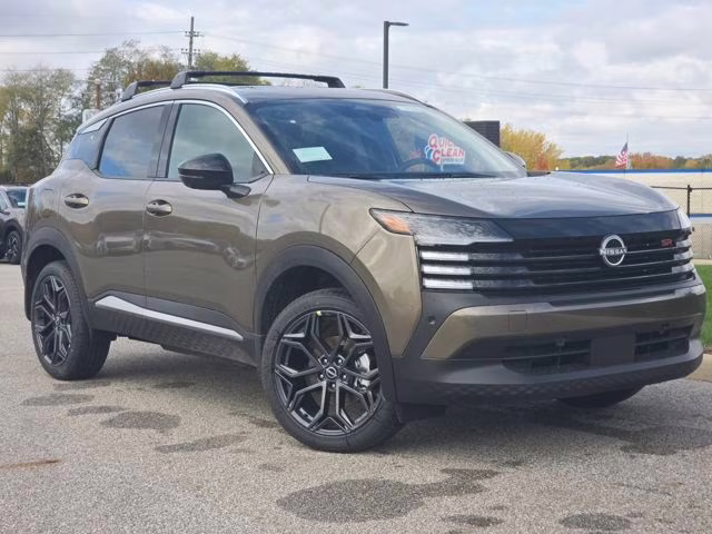 2026 Canyon Bronze Metallic Nissan Kicks SR FWD SUV