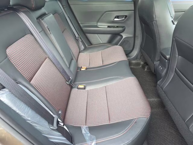 2026 Canyon Bronze Metallic Nissan Kicks SR FWD SUV