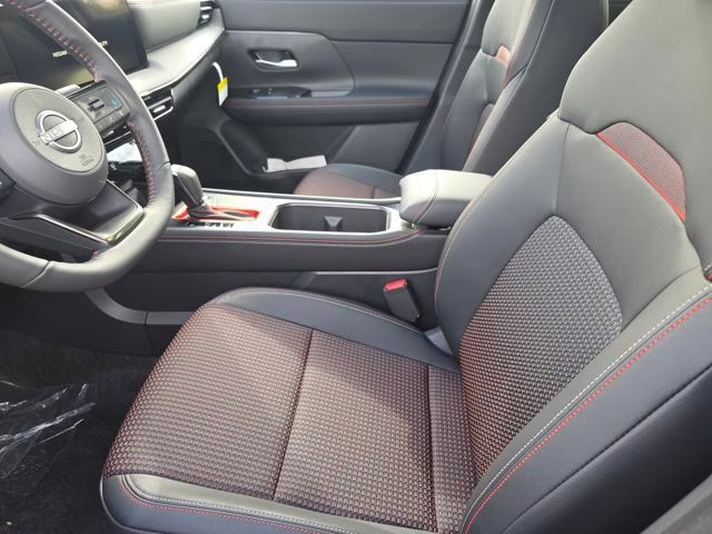 2026 Canyon Bronze Metallic Nissan Kicks SR FWD SUV