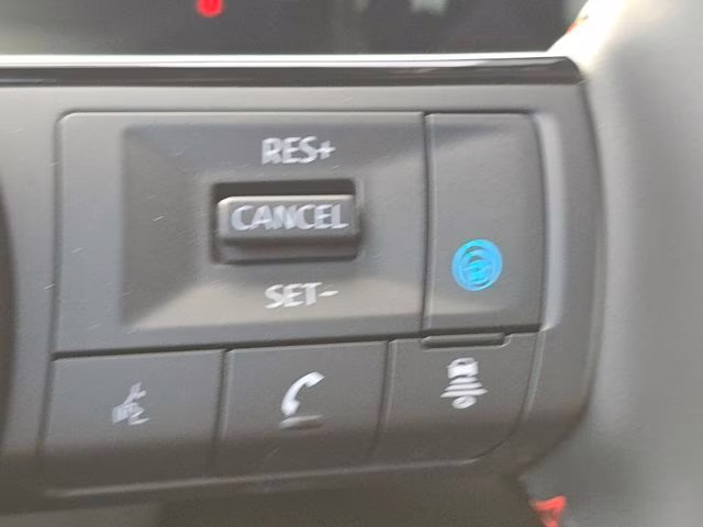 2026 Canyon Bronze Metallic Nissan Kicks SR AWD SUV
