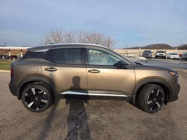 2026 Canyon Bronze Metallic Nissan Kicks SR AWD SUV